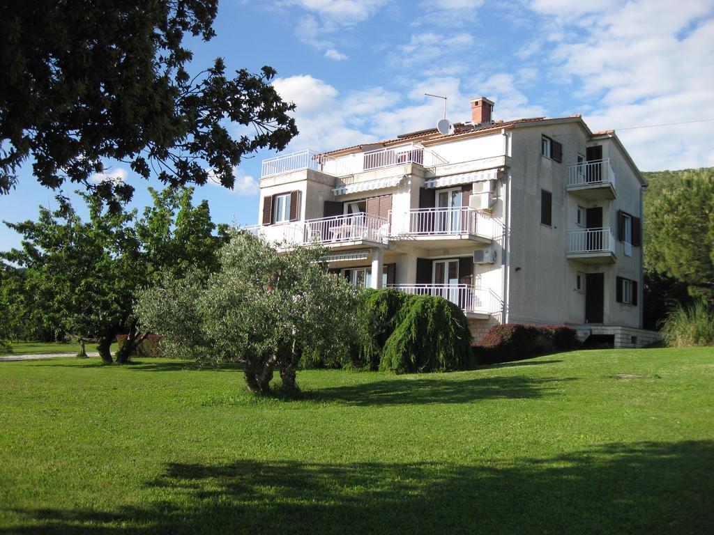 Apartment Belvedere Koromacno Exterior photo